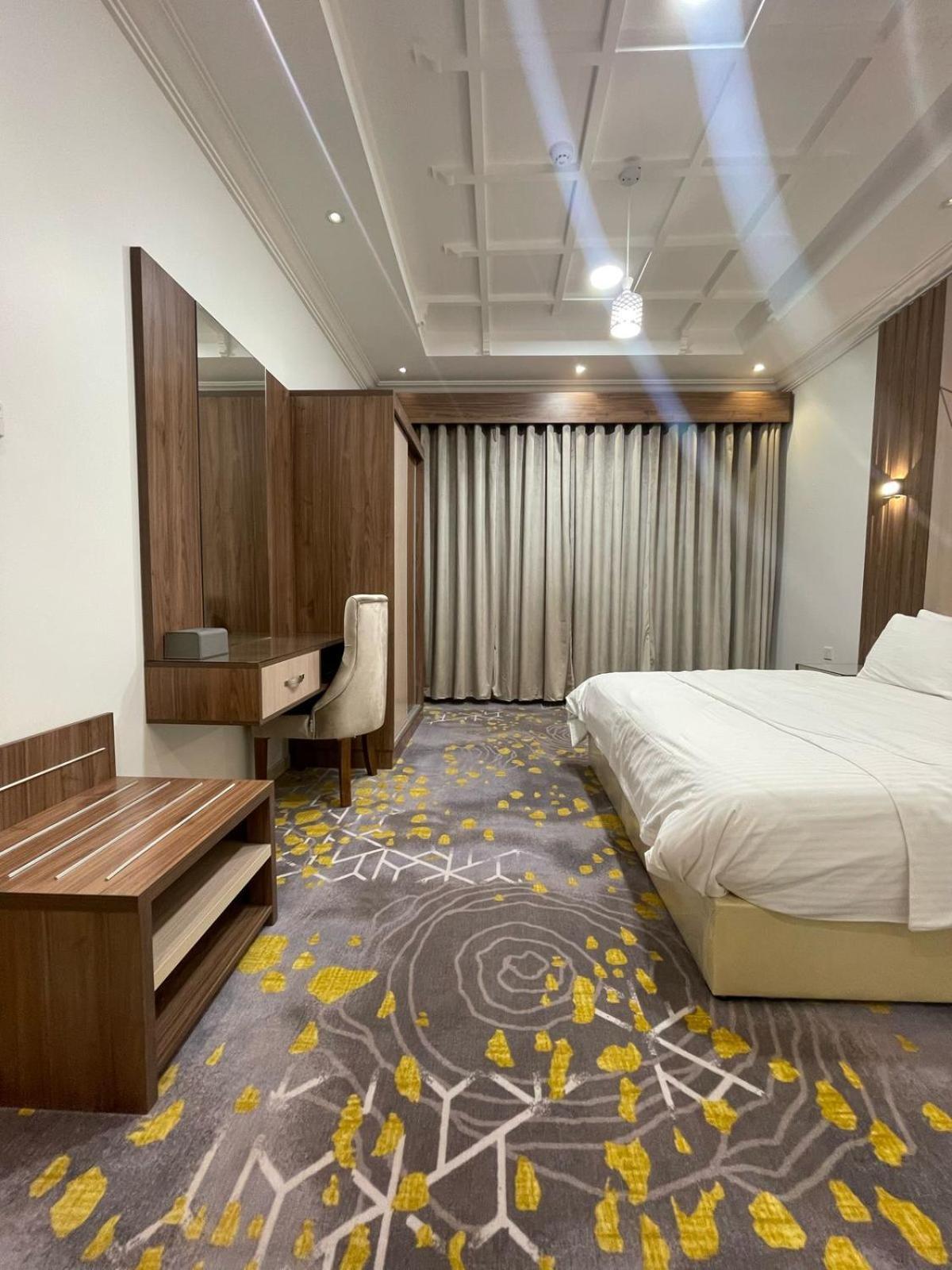 أبها ريجنسي Hotel Bagian luar foto